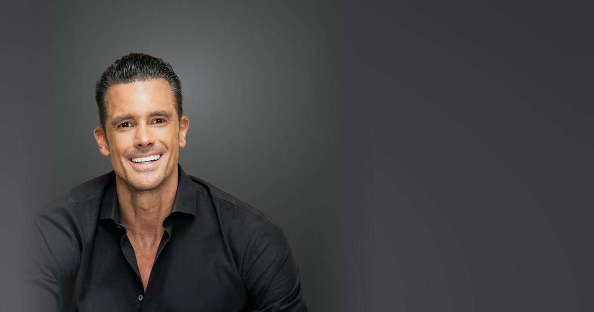 Thomas Prommer, technology and AI advisor - studio portrait